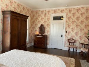 Belle Louise Guest House - Paducah B&B